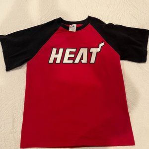 Men's L Dwayne Wade tshirt